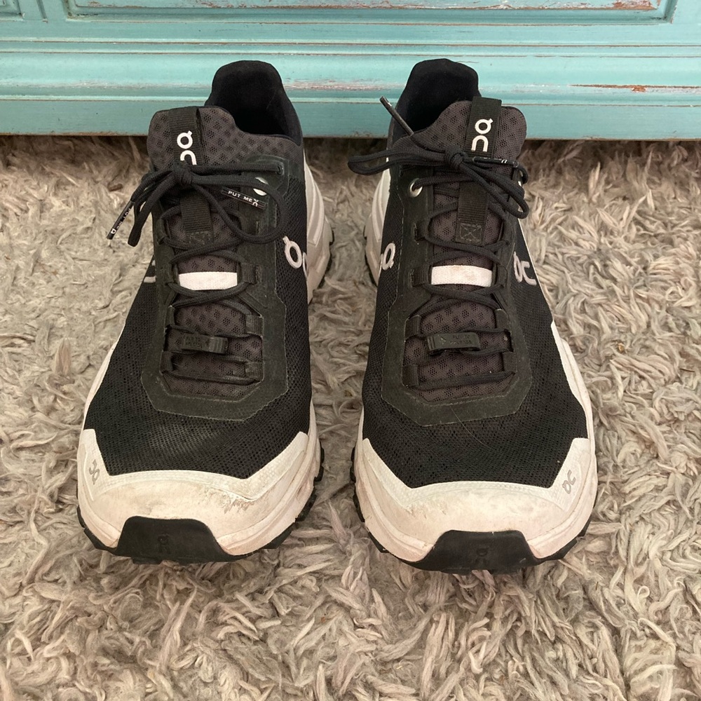 🏃🏼‍♀️ ON CloudUltra Trail Running Shoes - Women’s Size 10